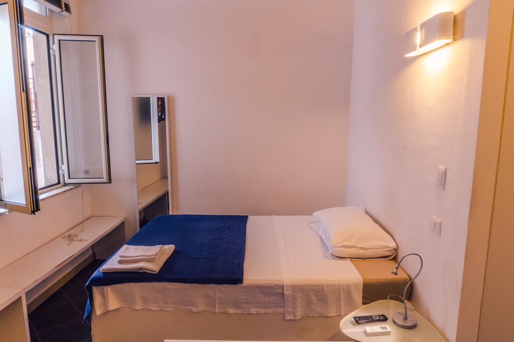 Solobed Reggio di Calabria Exterior foto